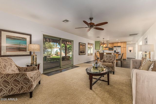 142 E VOLTAIRE Avenue, Phoenix, AZ 85022