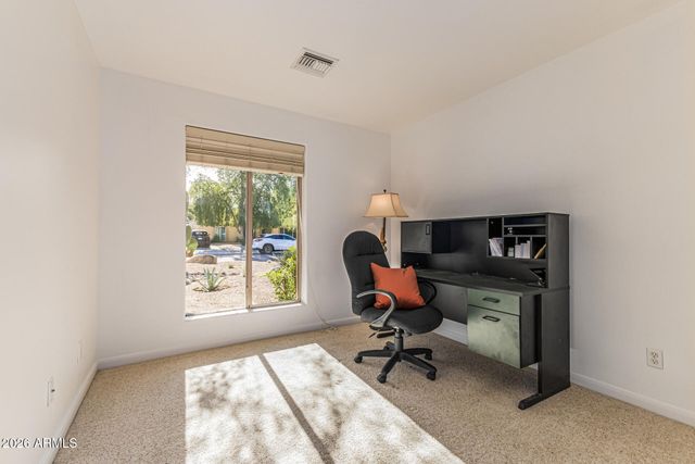 142 E VOLTAIRE Avenue, Phoenix, AZ 85022