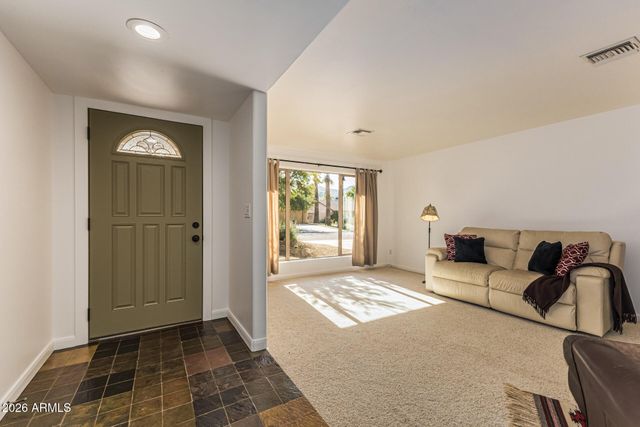 142 E VOLTAIRE Avenue, Phoenix, AZ 85022