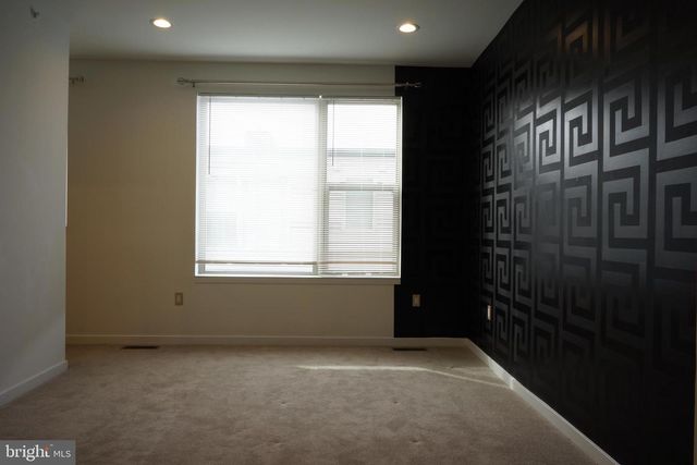 3130 PIERVIEW LANE, Philadelphia, PA 19125