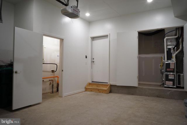 3130 PIERVIEW LANE, Philadelphia, PA 19125