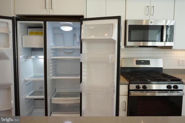 3130 PIERVIEW LANE, Philadelphia, PA 19125