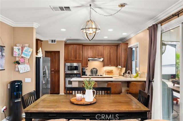 16422 Empire Lakes Court, Fontana, CA 92336