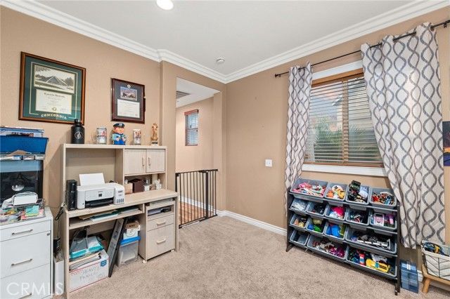 16422 Empire Lakes Court, Fontana, CA 92336