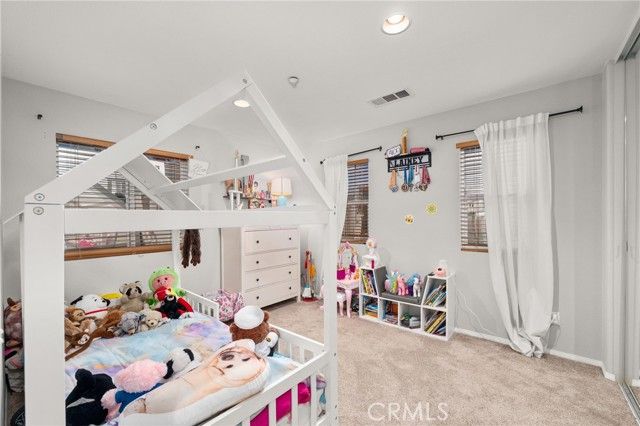 16422 Empire Lakes Court, Fontana, CA 92336