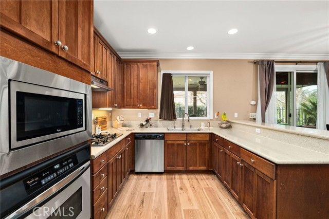 16422 Empire Lakes Court, Fontana, CA 92336