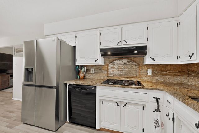 3720 General Stilwell Street NE, Albuquerque, NM 87111