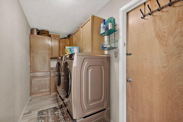 3720 General Stilwell Street NE, Albuquerque, NM 87111