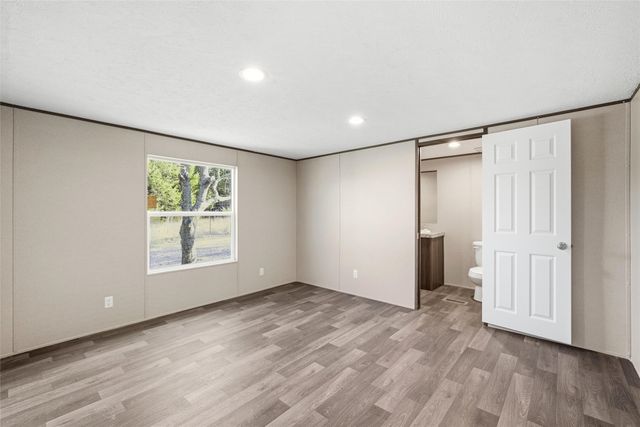 618 E 6th Street A, Blum, TX 76627