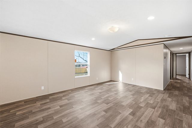 618 E 6th Street A, Blum, TX 76627