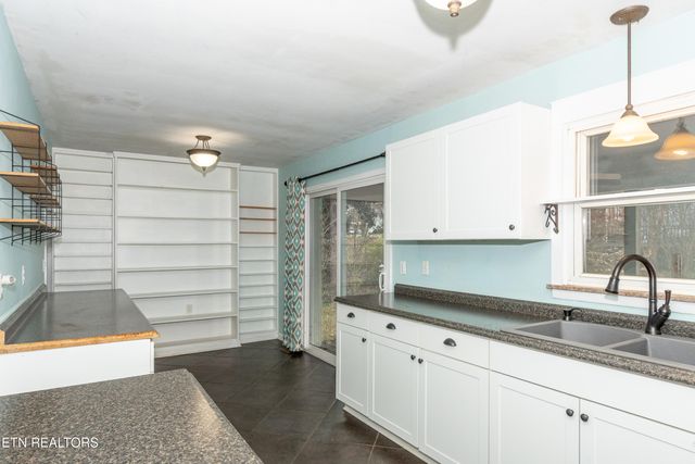 1202 Tapoco Ave, Maryville, TN 37801