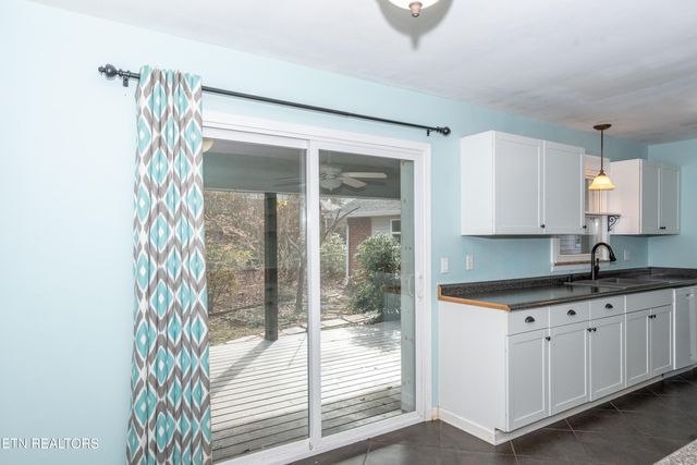 1202 Tapoco Ave, Maryville, TN 37801