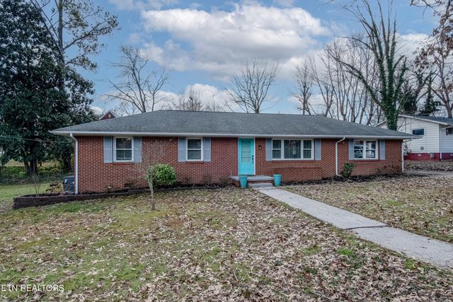 1202 Tapoco Ave, Maryville, TN 37801