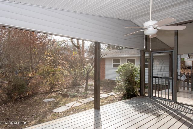 1202 Tapoco Ave, Maryville, TN 37801