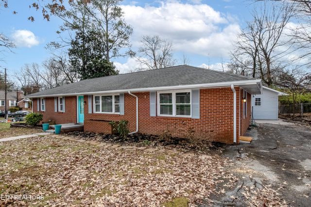 1202 Tapoco Ave, Maryville, TN 37801