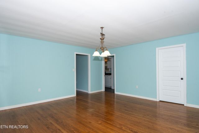 1202 Tapoco Ave, Maryville, TN 37801