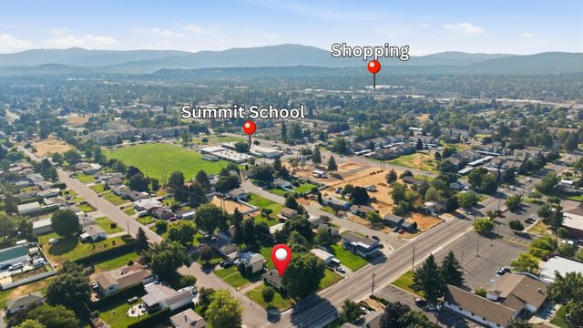 13106 E Cataldo Ave, Spokane Valley, WA 99216