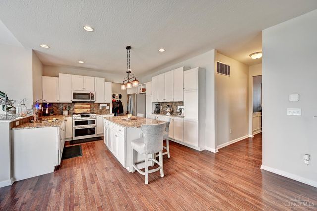 1425 Woodbury Glen Drive, Batavia Twp, OH 45102