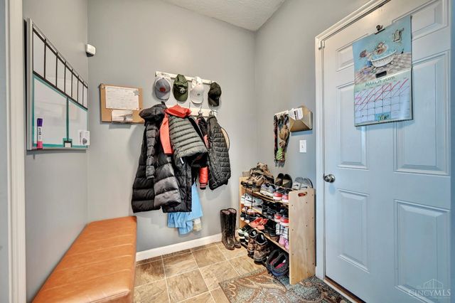 1425 Woodbury Glen Drive, Batavia Twp, OH 45102