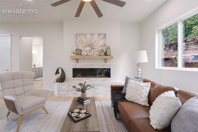 35 E Woodmen Road, Colorado Springs, CO 80919