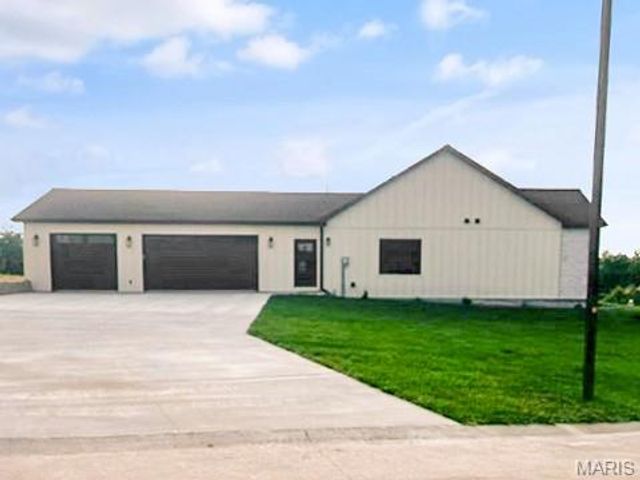 679 Jonathan Road, Hannibal, MO 63401