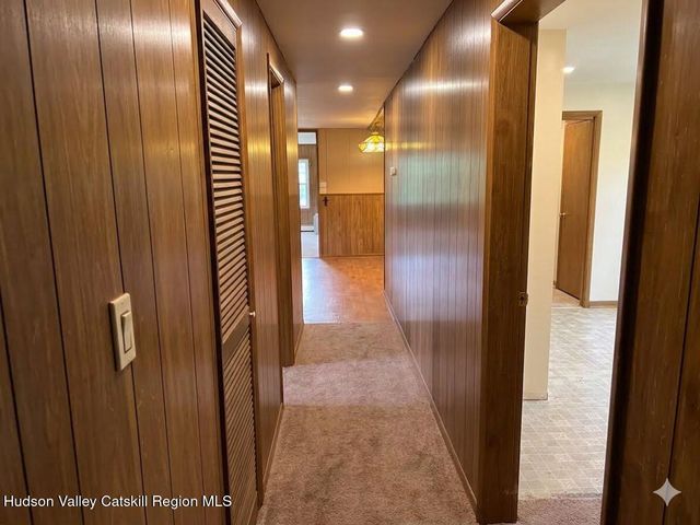 71 Cole Lane, West Coxsackie, NY 12192