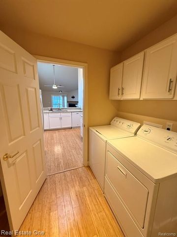 12276 Pagels Drive, Grand Blanc, MI 48439