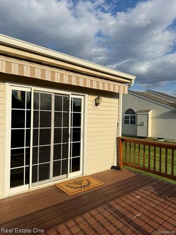 12276 Pagels Drive, Grand Blanc, MI 48439