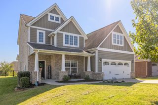 2404 Seven Oaks Park, Thompsons Station, TN 37179