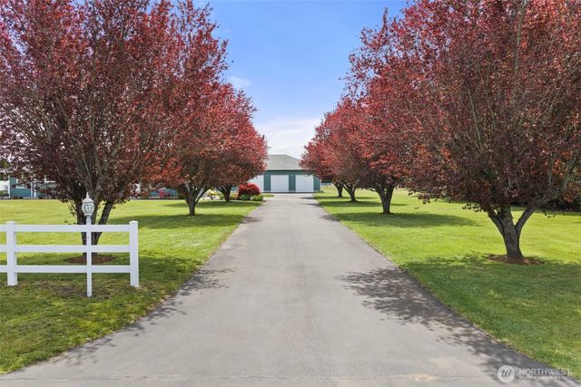 7445 Cate Farm Drive SE, Olympia, WA 98513