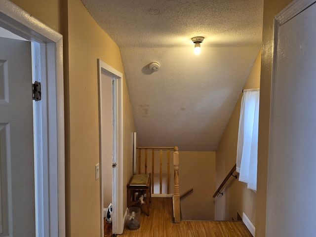 58 Eureka, Springfield, MA 01104