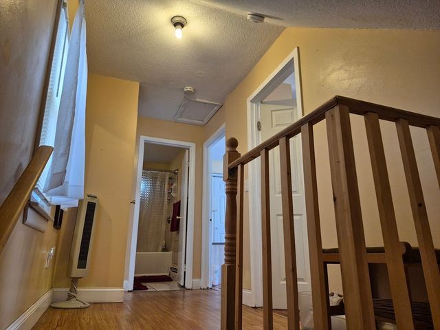 58 Eureka, Springfield, MA 01104