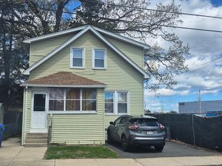 58 Eureka, Springfield, MA 01104