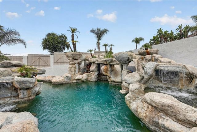 5757 Bluff Street, Norco, CA 92860