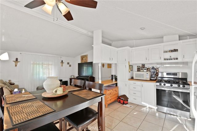 2191 Harbor Boulevard 7, Costa Mesa, CA 92627