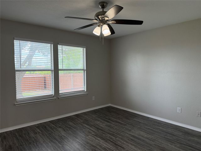 817 Live Oak Drive, Anna, TX 75409
