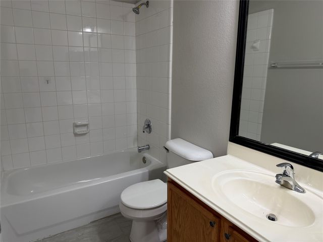 817 Live Oak Drive, Anna, TX 75409
