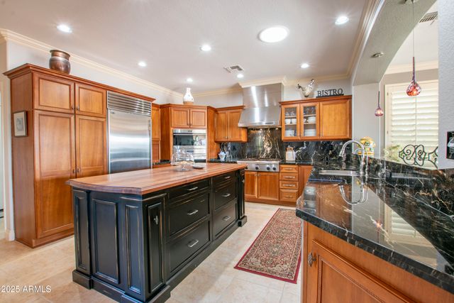 15947 W MULBERRY Drive, Goodyear, AZ 85395