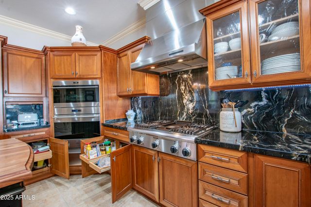 15947 W MULBERRY Drive, Goodyear, AZ 85395