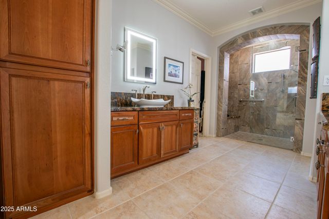 15947 W MULBERRY Drive, Goodyear, AZ 85395