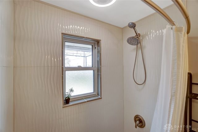 3241 Gracemore Avenue, Dayton, OH 45420