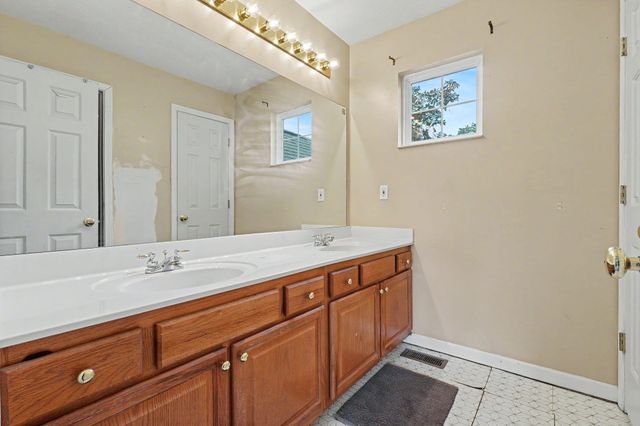 11312 Sheffield Lane, Walton, KY 41094