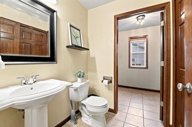 W7252 DOVER COURT, Greenville, WI 54942
