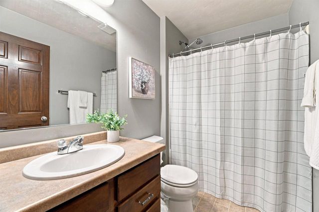 W7252 DOVER COURT, Greenville, WI 54942