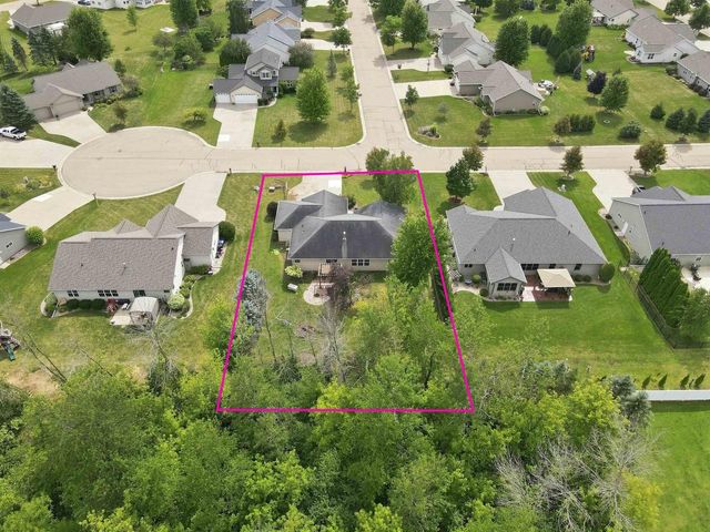 W7252 DOVER COURT, Greenville, WI 54942