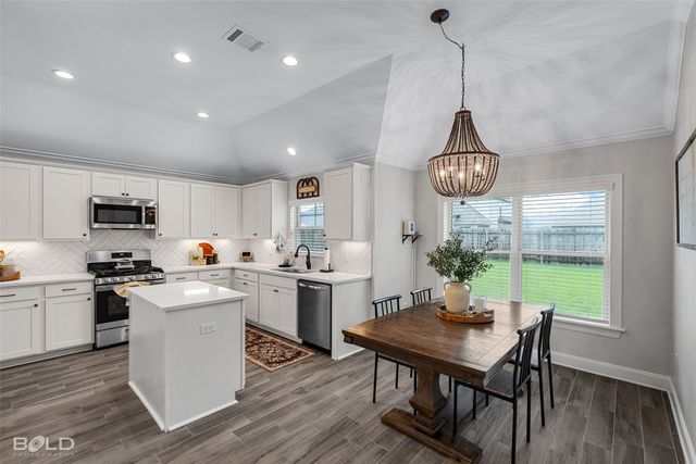 829 Abita Chase, Bossier City, LA 71111