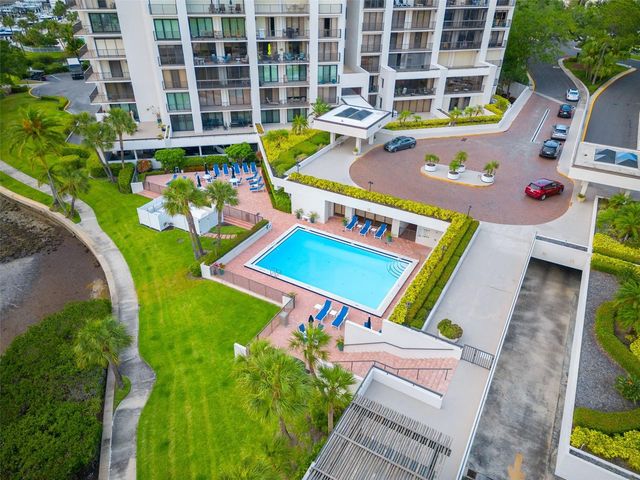 6 BELLEVIEW BOULEVARD 101, Belleair, FL 33756