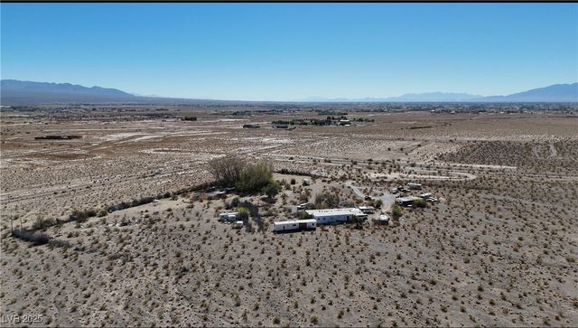 6061 North Woodchips Road, Pahrump, NV 89060