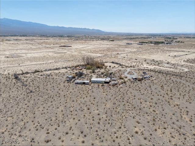 6061 North Woodchips Road, Pahrump, NV 89060