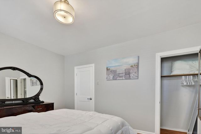 2545 S 9TH ST, Philadelphia, PA 19148